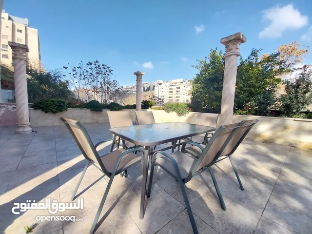 شقة مفروشة للإيجار 370م2 ( Property 19066 ) سنوي فقط