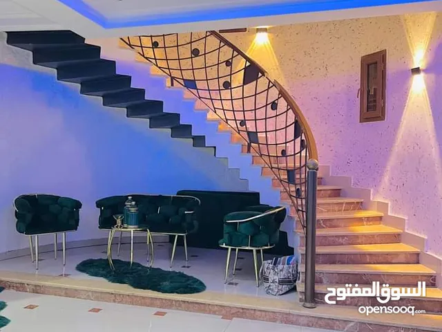 250 m2 4 Bedrooms Townhouse for Rent in Tripoli Janzour
