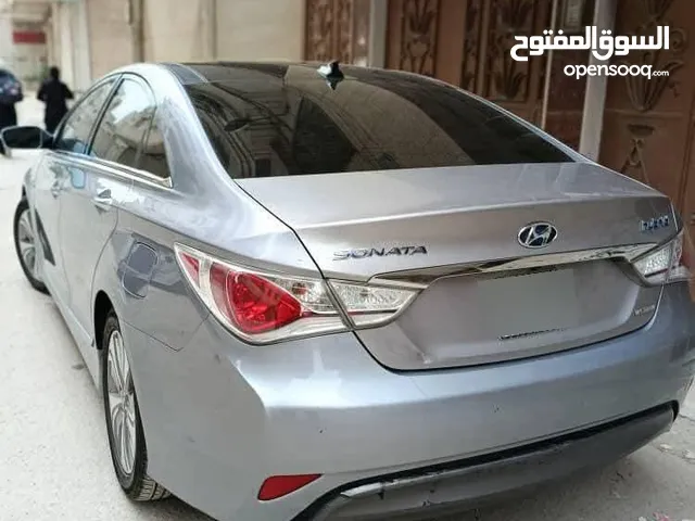 Used Hyundai Sonata in Rif Dimashq