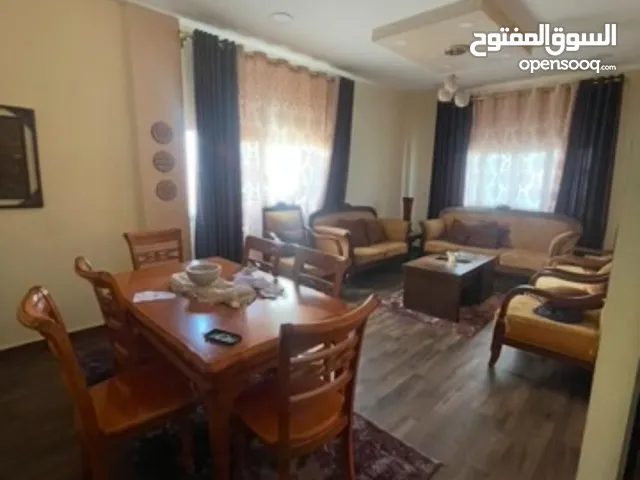 200 m2 4 Bedrooms Townhouse for Sale in Zarqa Hay Ma'soom