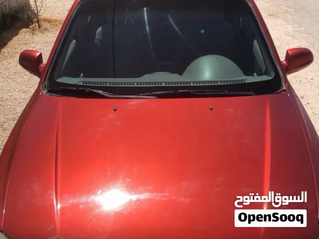 1999 هيونداي فيرنا