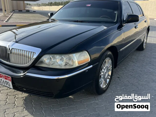 2011 Lincoln Town Car