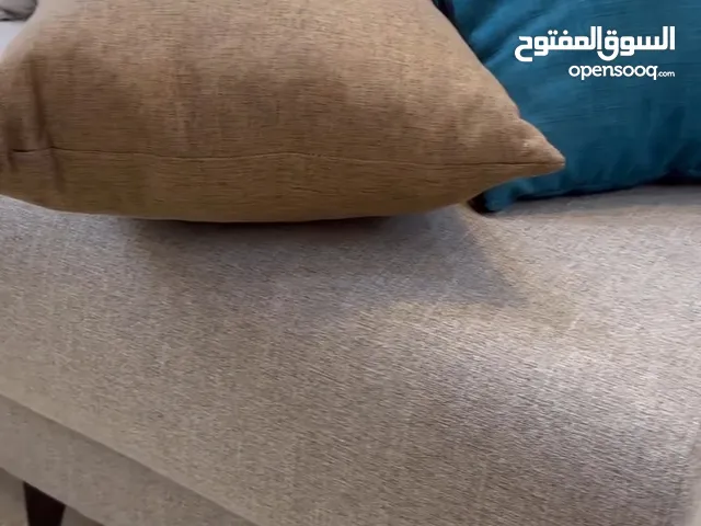 ديوان عشر مقاعد