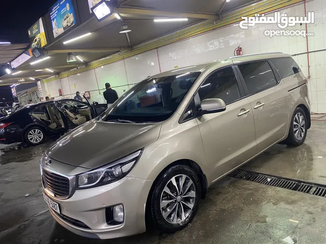 Used Kia Carnival in Kuwait City