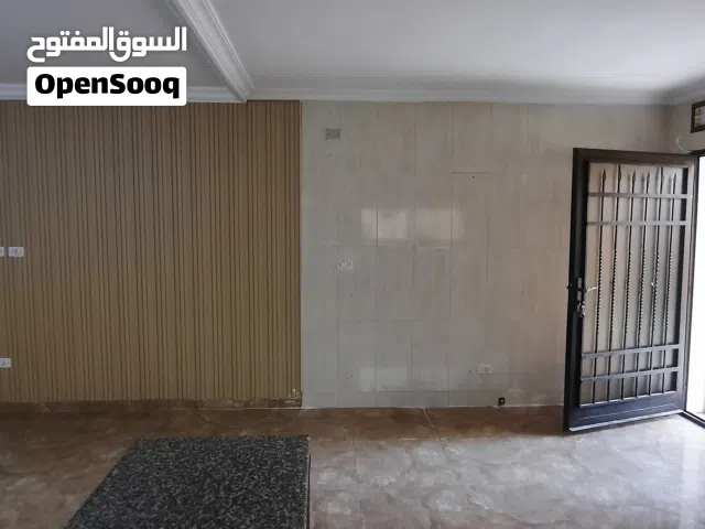 الموقع شرق مسجد عمر ابن الخطاب 200 متر