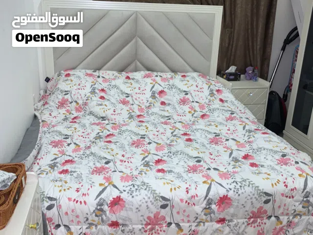 نشتري الأثاث المستعمل غرف النوم ديوانيات شرقيه قنفات كنب الصاله كراسي المكتب كل مالديك نشتري