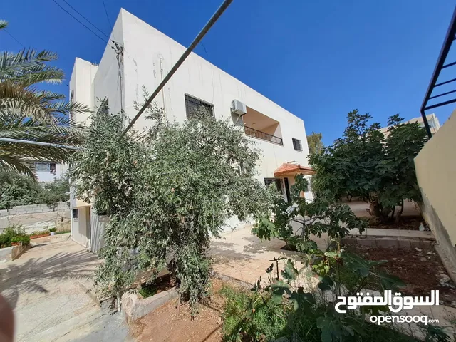 340 m2 4 Bedrooms Townhouse for Sale in Zarqa Al Zarqa Al Jadeedeh