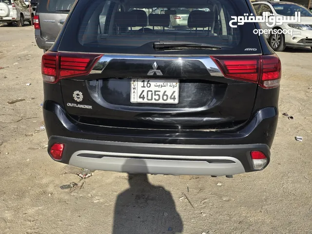 Mitsubishi Outlander 2019 in Al Ahmadi