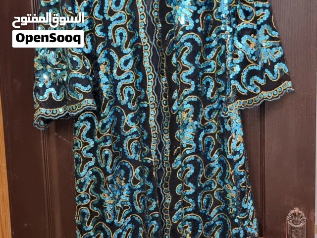 فساتين سهرة تصفية محل اجار  عدد 30 واحد بيع جملة  بسعر حرق