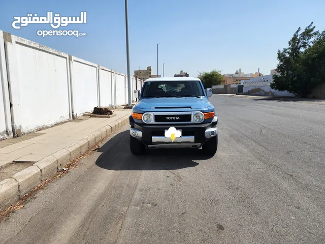 Used Toyota FJ in Jeddah