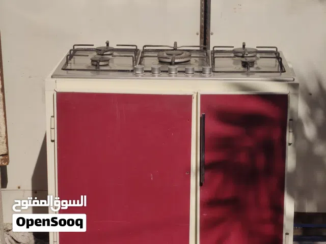 طباخ مع كاونتر ب سعر 250 و بي مجال