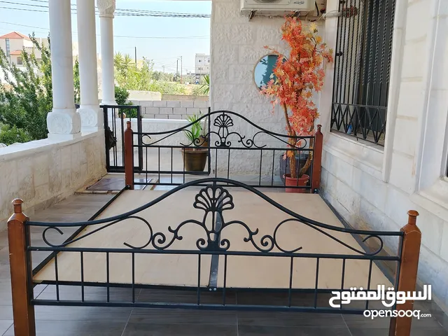 سرير حديدي سويدي ( تخت )