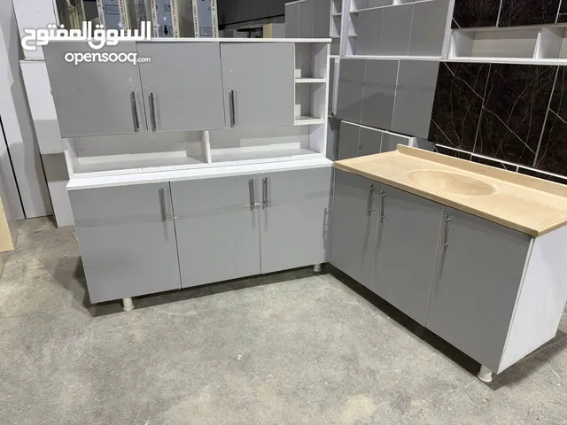 كاونتر MDF خشب متر ونص ارضي وملحق مع سنك متر و20سم المغسله مرمر