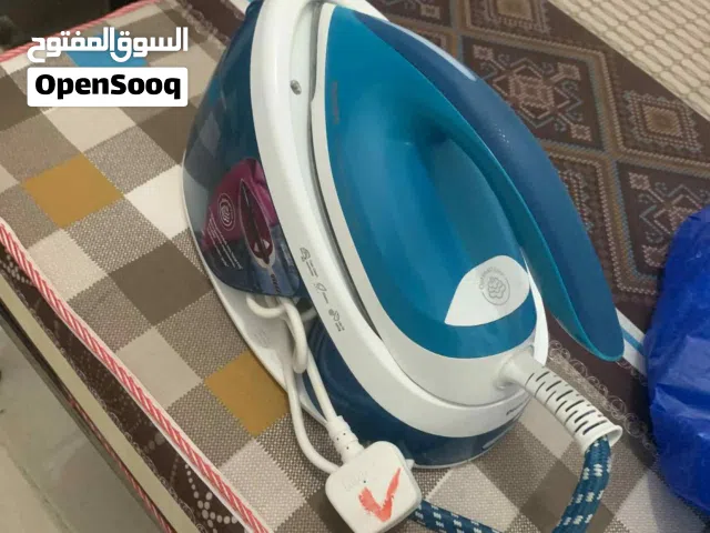 طوله 10دينار مكوه  بخار فيلبس للبيع  2مكوه  بخار حاله ممتازة  كلهم 35