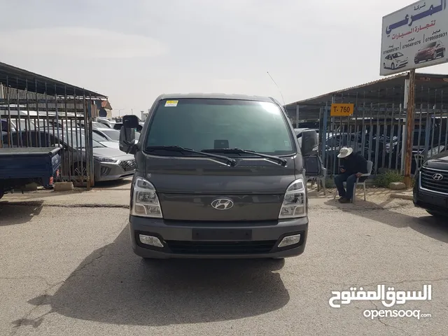 Tipper Hyundai 2022 in Zarqa
