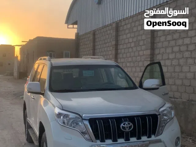 2016 Toyota Land Cruiser EXR