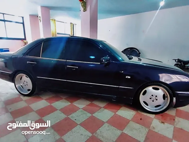 مرسيدس قرش ونص بسعر مغري