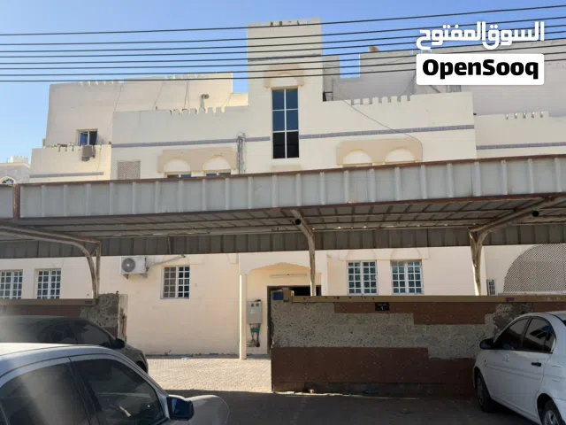 90 m2 2 Bedrooms Apartments for Rent in Muscat Al Khoud