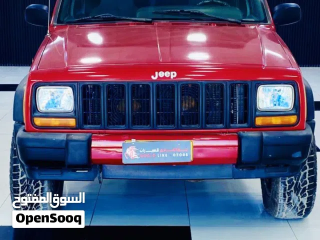 جيب شيروكي 99 توفرت في معرض خط العالم لسيارات