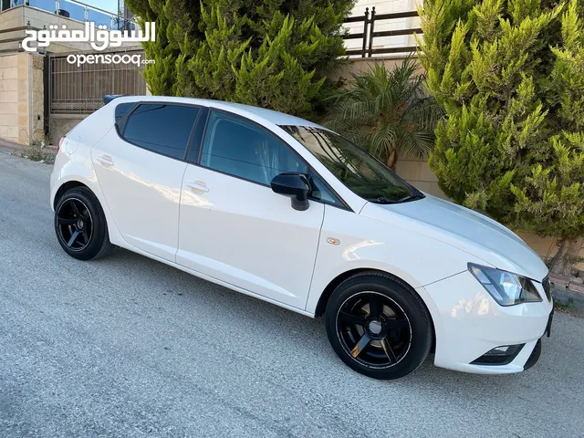 سيت ابيزا موديل 2016. اتومات. مطور 1200 تيربو. تحكم سترينج. شاشة تتش. جنط مغنسيوم اسود. ماشية 75 الف