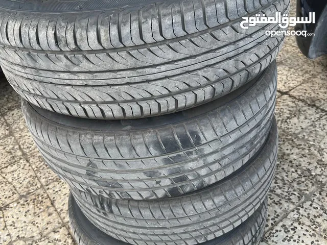 للبيع 4 تواير 16 واثنين تاير 17