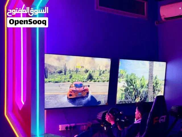 للبيع طاقمين محاكاة قيادة كاملات بسعر أقل من السوق بـ13.000ألف د.ل