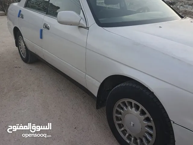 Used Toyota Crown in Basra