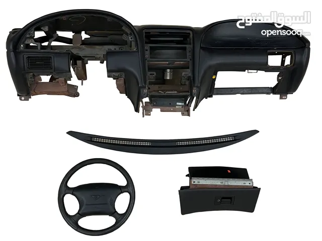 Mustang 99-04 Black interior (V6, V8, Cobra) [OEM]  موستانج 99-04 داخلي أسود