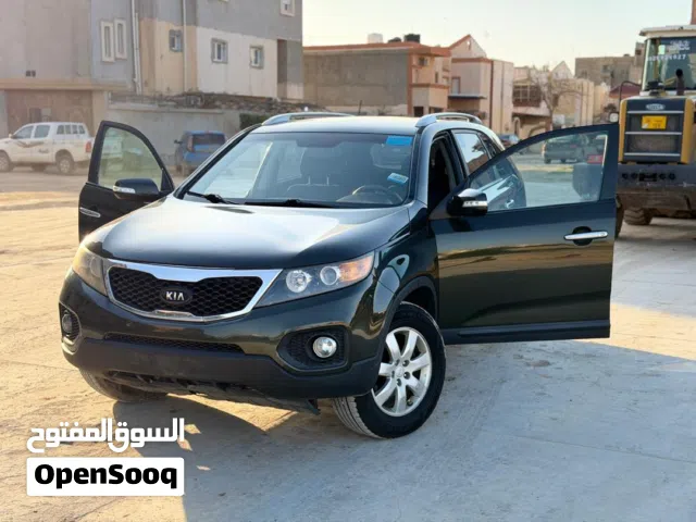 Used Kia Sorento in Benghazi