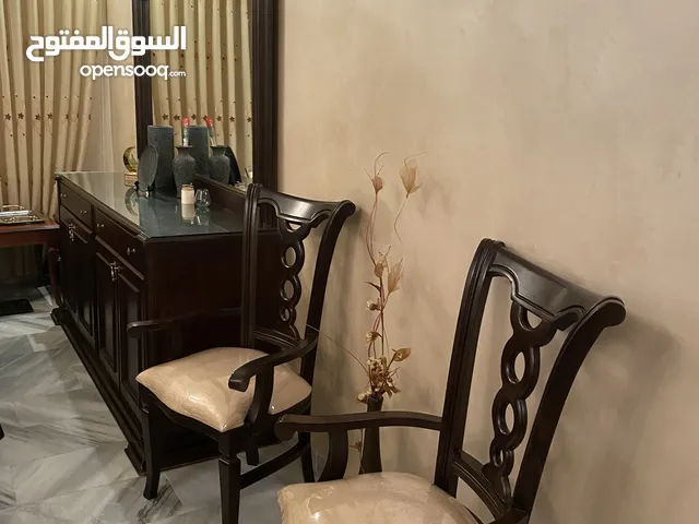 طقم سفرة فاخر بحالة جديد