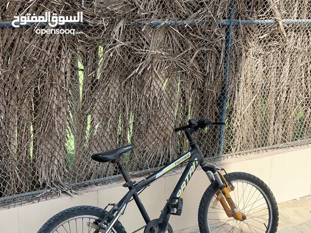 سيكل مع قير مقاس 22 حالته زينه حط سعرك و شله