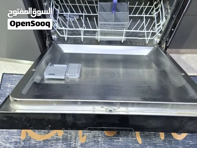 غسالة اواني نوع شارب بحالة ممتازة