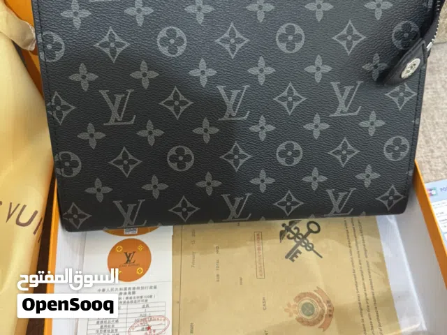 جنطه LV جديده مع علبتها
