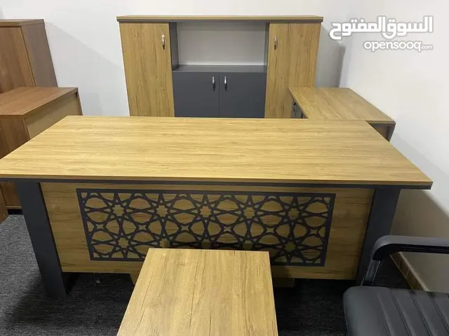 افضل المكاتب واعلي جوده باحجام مختلفه واشكال مختلفه مكتب 120في 60لفتره