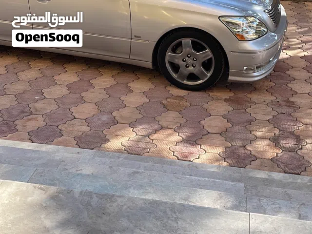 لكزس 430 موديل 2004