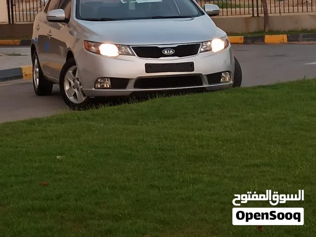 كيا فورتي 2012
