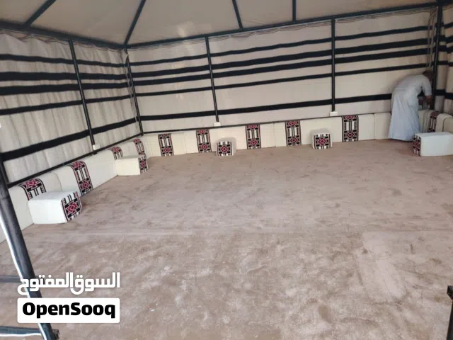 سجاد قص تركي وموكيت سعودي وتفصيل مساند ضهر وتركيب ارضيات باركية بلاستك