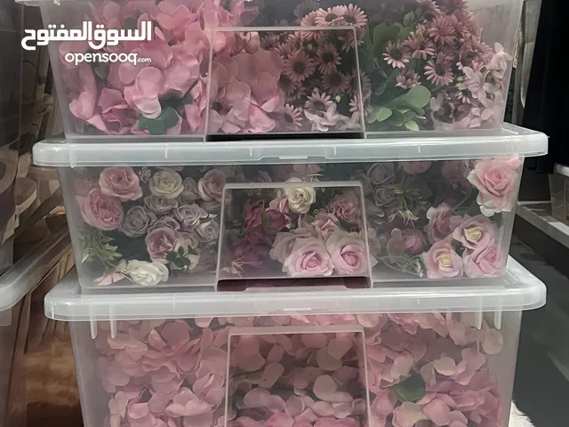 تصفية لمشروع ايفينت ورد صناعي بحالة ممتازة للبيع
