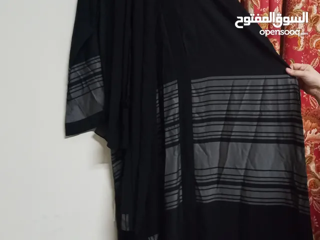 عباية سوده