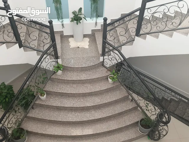 808m2 More than 6 bedrooms Villa for Sale in Muscat Seeb
