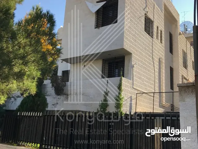 630 m2 5 Bedrooms Villa for Sale in Amman Al Gardens