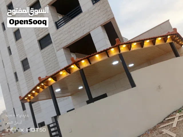 تركيب قرميد وديكور و أعمال صيانه كرميد   بأفضل طرق العزل كفاله على جميع الأعمال و اقوى العروض