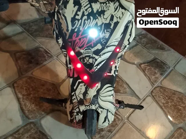 سكوتر نظيف للبيع