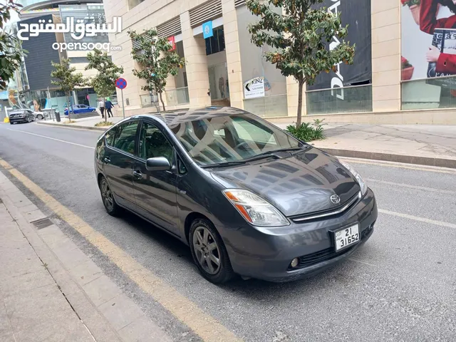 Used Toyota Alphard in Amman
