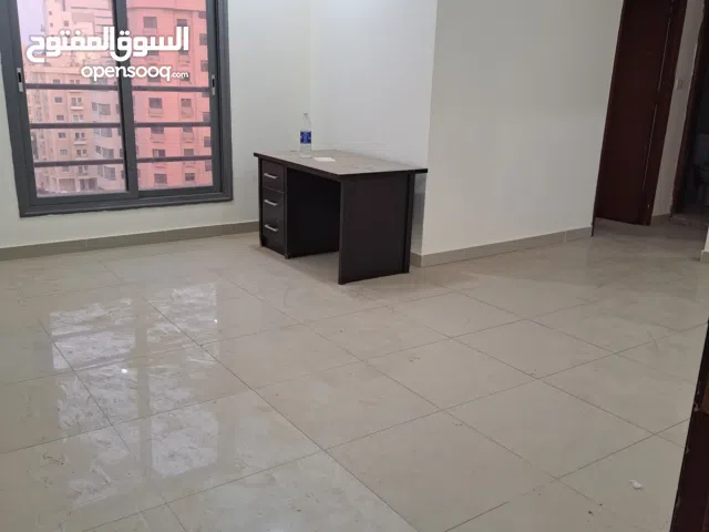 80 m2 3 Bedrooms Apartments for Rent in Hawally Hawally