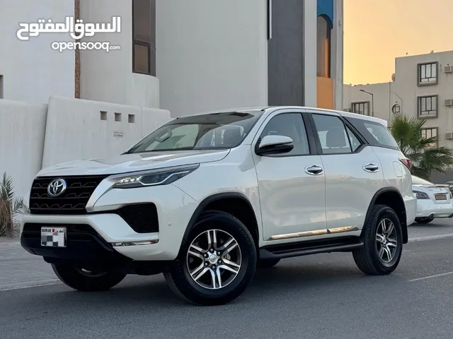 Toyota fortuner 2022