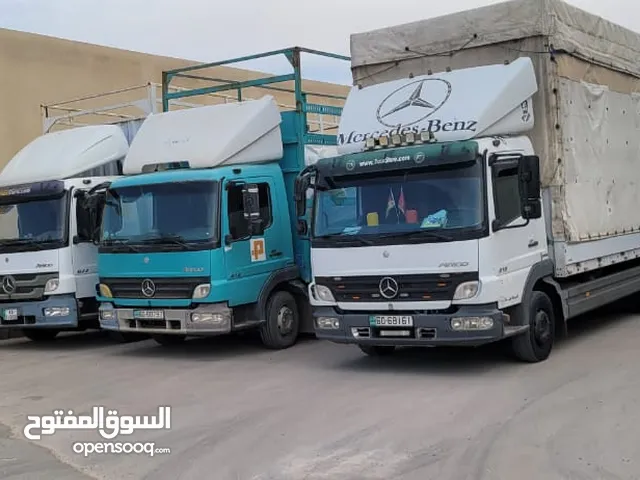 Lb للنقل الداخلي والخارجي بأسعار منافسه يوجد لدينا أكثر من سياره 7متر وربع داخل وخارج عمان
