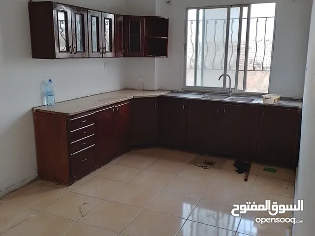 شقه للايجار طبربور حي الشهيد الجنوبي خلف صاله العلالي
