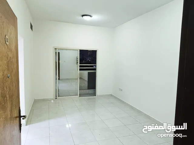 شقه غرفتين وصاله و2 حمام وبلكونه