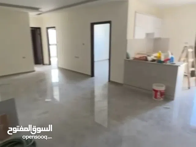 شقه للبيع في بتونيا مساحه 115متر